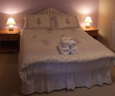 Cefn Uchaf Guesthouse Garndolbenmaen エクステリア 写真